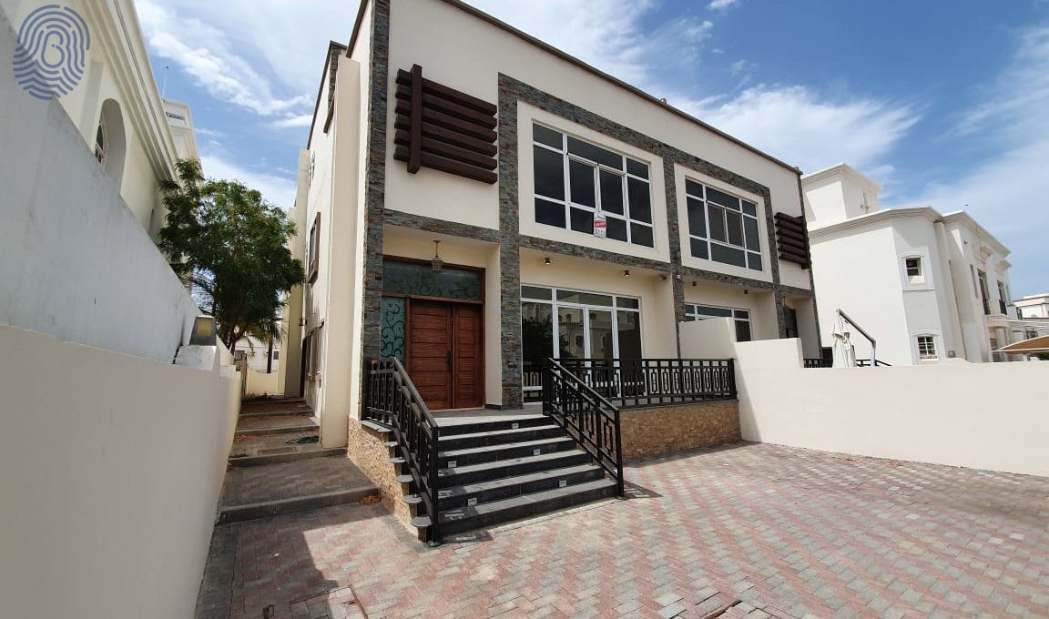 Azaiba Twin Villa for RENT